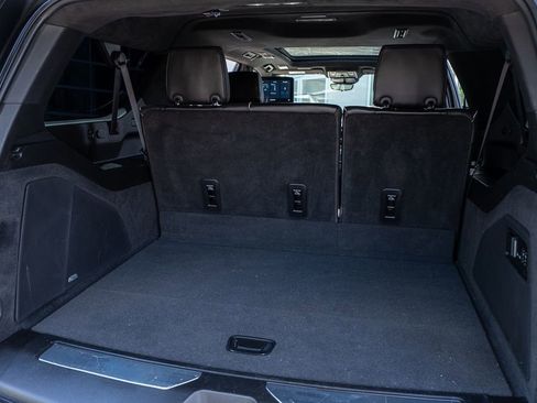 Used 2021 Cadillac Escalade ESV Sport Platinum AWD/4WD image 54