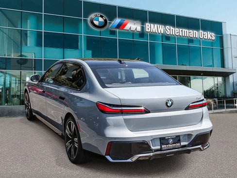 Certified 2023 BMW 740i w/ Parking Assistance Package RWD image 6