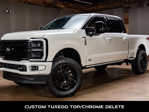 Used 2024 Ford F250 Platinum image 5