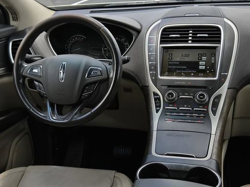 Used 2016 Lincoln MKX Select w/ Select Plus Package FWD image 24