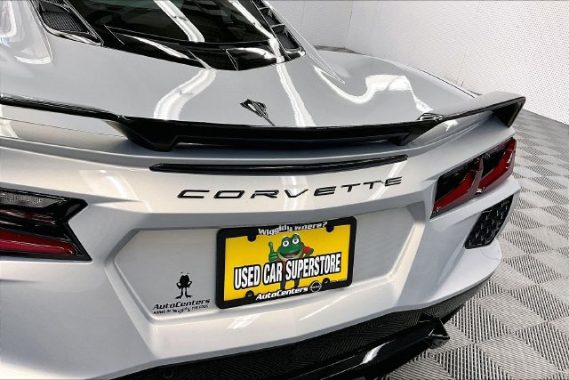 Used 2021 Chevrolet Corvette Stingray Preferred Cpe w/ Battery Protection Package RWD image 9