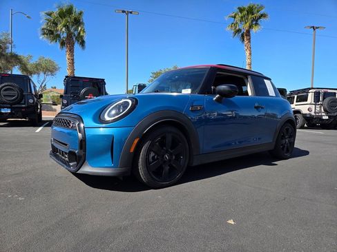 Used 2023 MINI Cooper S FWD image 2