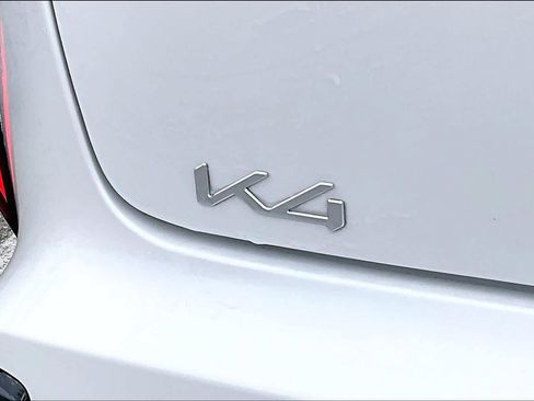 Used 2025 Kia K4 GT-Line w/ GT-Line Premium Package FWD image 10