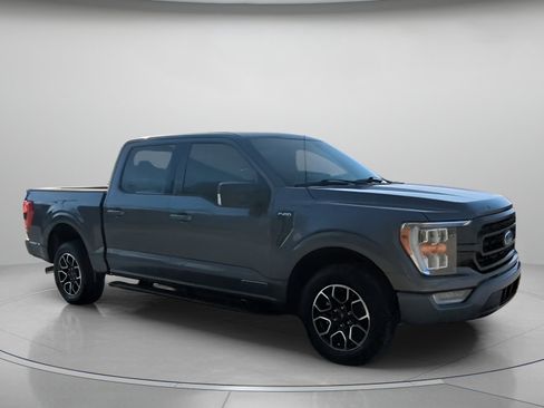 Certified 2021 Ford F150 XLT w/ Equipment Group 302A High image 35