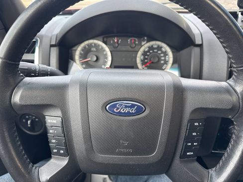 Used 2008 Ford Escape Limited image 32