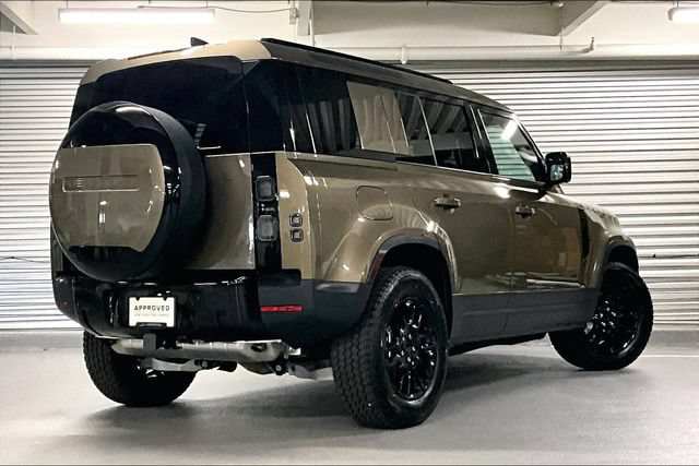 Certified 2026 Land Rover Defender 110 S AWD/4WD image 13