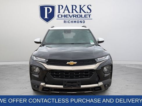Used 2023 Chevrolet TrailBlazer ACTIV w/ Convenience Package FWD image 2