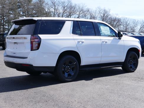New 2024 Chevrolet Tahoe 4WD w/ Remote Keyless Entry Package image 6