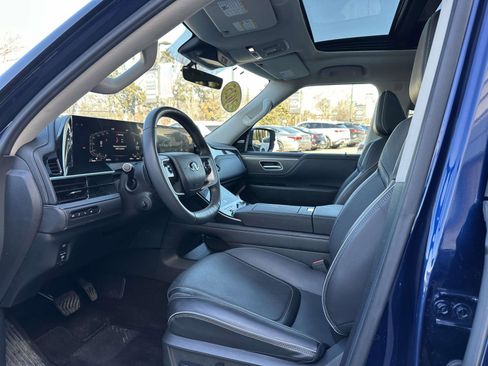 Used 2025 INFINITI QX80 Luxe image 15