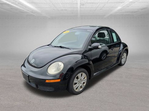 Used 2008 Volkswagen Beetle S FWD image 3