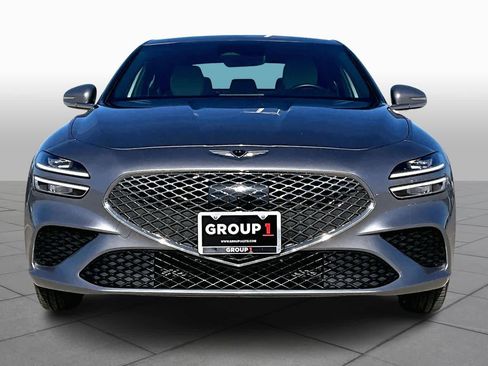 Used 2025 Genesis G70 2.5T image 3