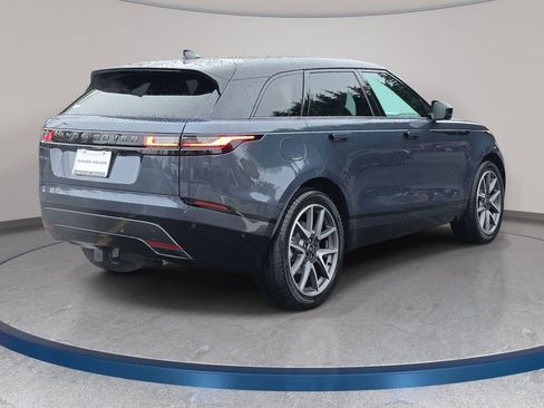 New 2026 Land Rover Range Rover Velar Dynamic SE image 5