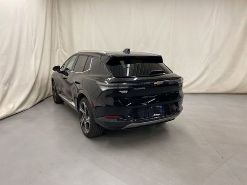 Used 2024 Chevrolet Equinox EV LT w/ Active Safety Package 3 image 5