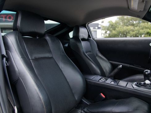 Used 2003 Nissan 350Z Touring RWD image 20
