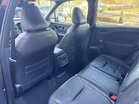 Used 2025 Subaru Forester Limited image 19