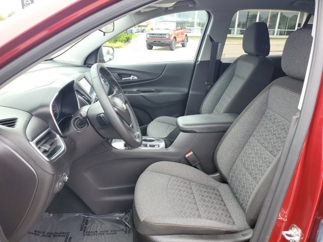 Certified 2024 Chevrolet Equinox LT w/ LPO, Floor Liner Package FWD image 9