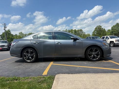 Used 2014 Nissan Maxima 3.5 SV w/ Sport Package FWD image 5