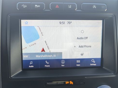 Used 2021 Ford Expedition Limited image 19