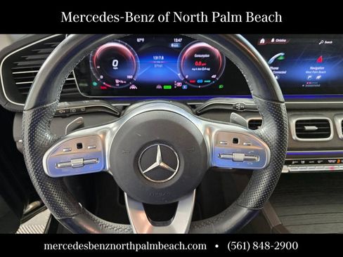 Used 2023 Mercedes-Benz GLS 450 4MATIC image 17