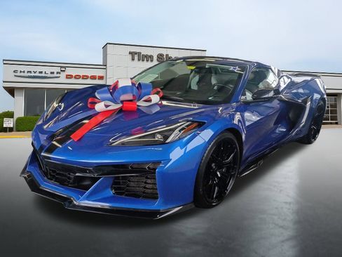 Used 2023 Chevrolet Corvette Z06 w/ Stealth Interior Trim Package image 6