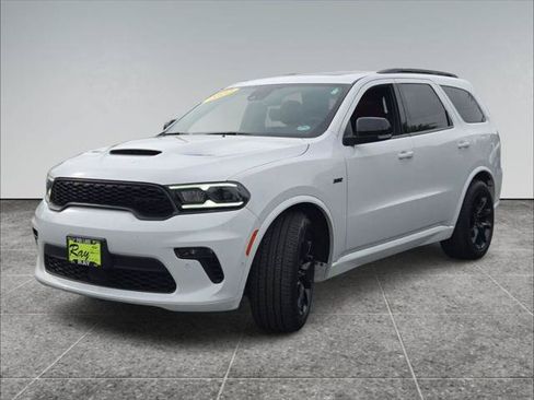 Certified 2022 Dodge Durango SRT w/ Premium Interior Group AWD/4WD image 4