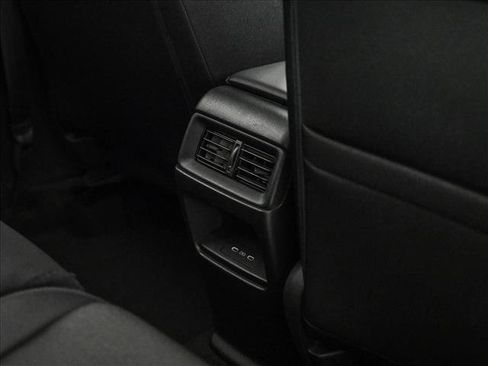 Used 2025 Honda CR-V EX image 17