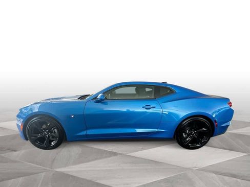 Used 2024 Chevrolet Camaro LT RWD image 5