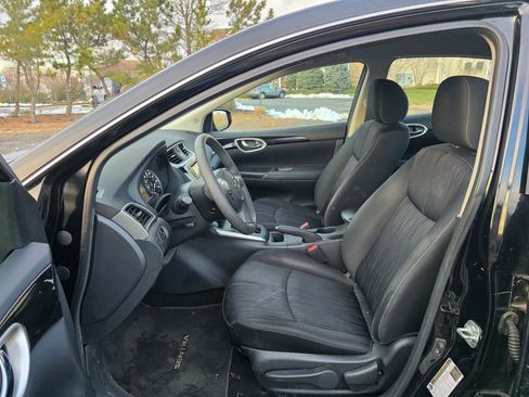 Used 2017 Nissan Sentra SV image 10