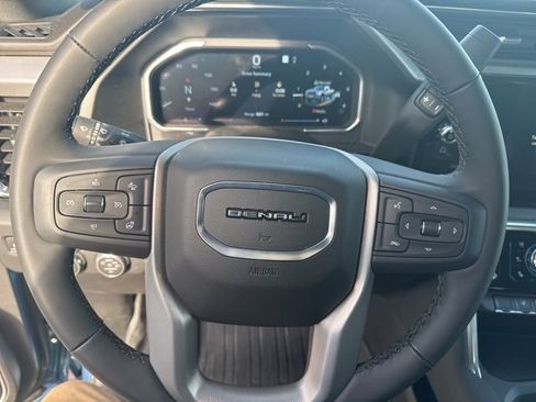 New 2026 GMC Sierra 2500 Denali w/ Denali Reserve Package image 20