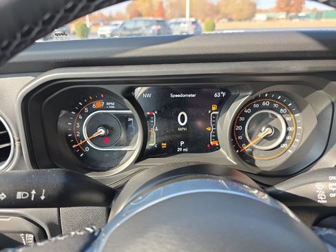 New 2026 Jeep Wrangler Sahara AWD/4WD image 21