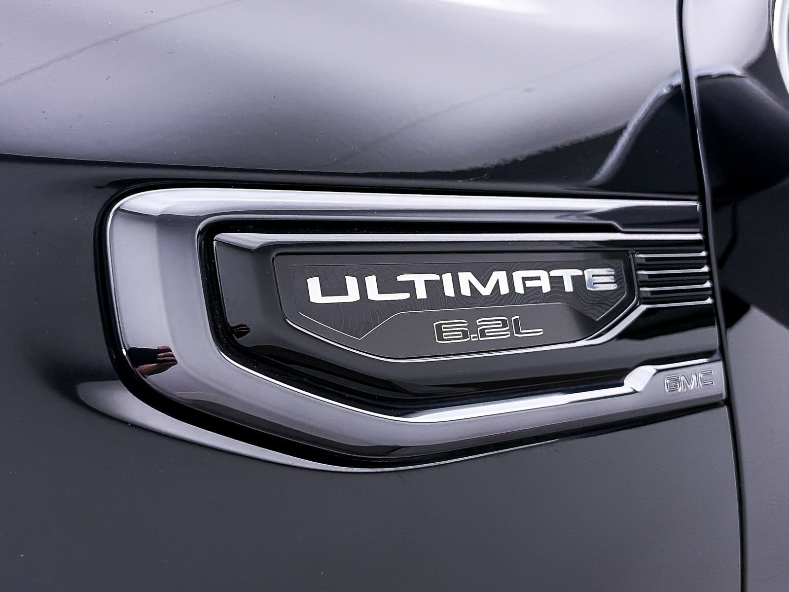Used 2024 GMC Sierra 1500 Denali Ultimate AWD/4WD image 2