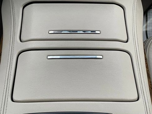 Used 2016 GMC Yukon XL Denali image 48