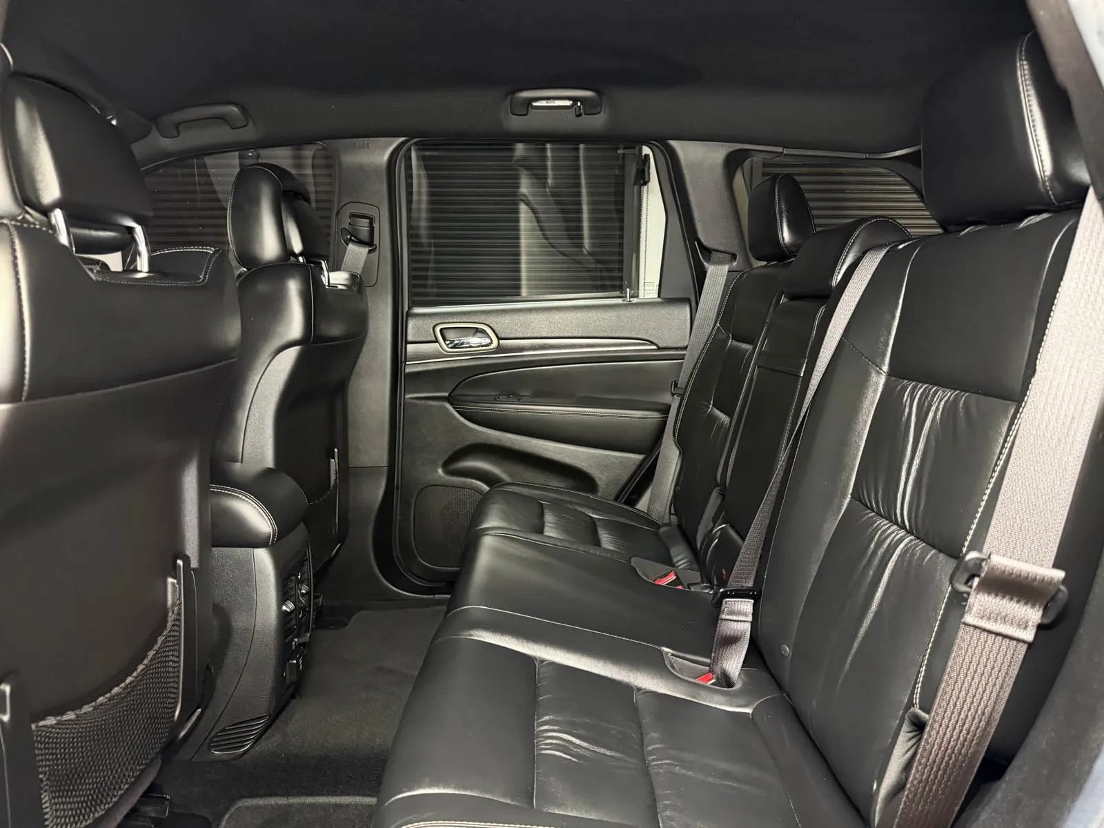 Used 2014 Jeep Grand Cherokee Limited RWD image 19