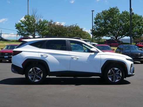 Certified 2026 Hyundai Tucson SEL AWD/4WD image 5