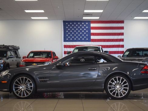 Used 2012 Mercedes-Benz SL 550 SL 550 2dr Convertible image 15