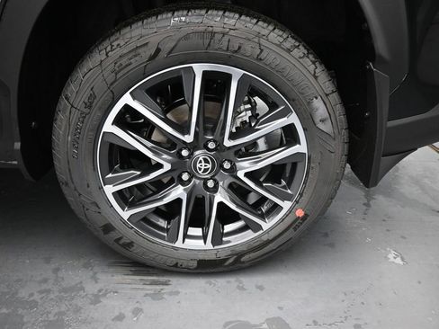 New 2026 Toyota Corolla Cross XLE image 15