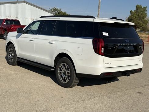 New 2025 Ford Expedition Max Active image 6