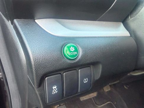 Used 2014 Honda CR-V LX image 12