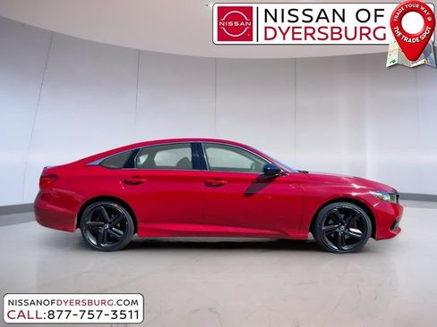 Used 2022 Honda Accord Sport image 2