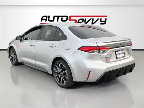 Used 2024 Toyota Corolla SE image 5