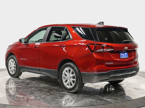 Used 2023 Chevrolet Equinox LT image 4