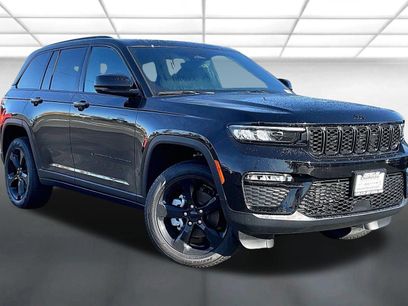 New 2025 Jeep Grand Cherokee Limited w/ Black Appearance Package