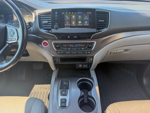 Used 2021 Honda Pilot EX-L image 10