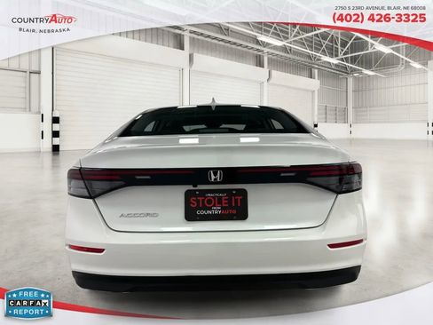 Used 2023 Honda Accord EX image 4