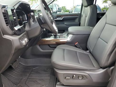 New 2026 GMC Sierra 1500 Elevation w/ Elevation Premium Package AWD/4WD image 10