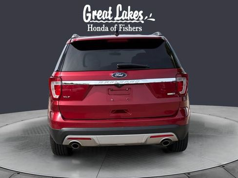 Used 2016 Ford Explorer XLT AWD/4WD image 4