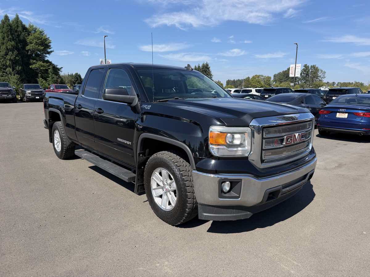 Used 2015 GMC Sierra 1500 SLE AWD/4WD image 2