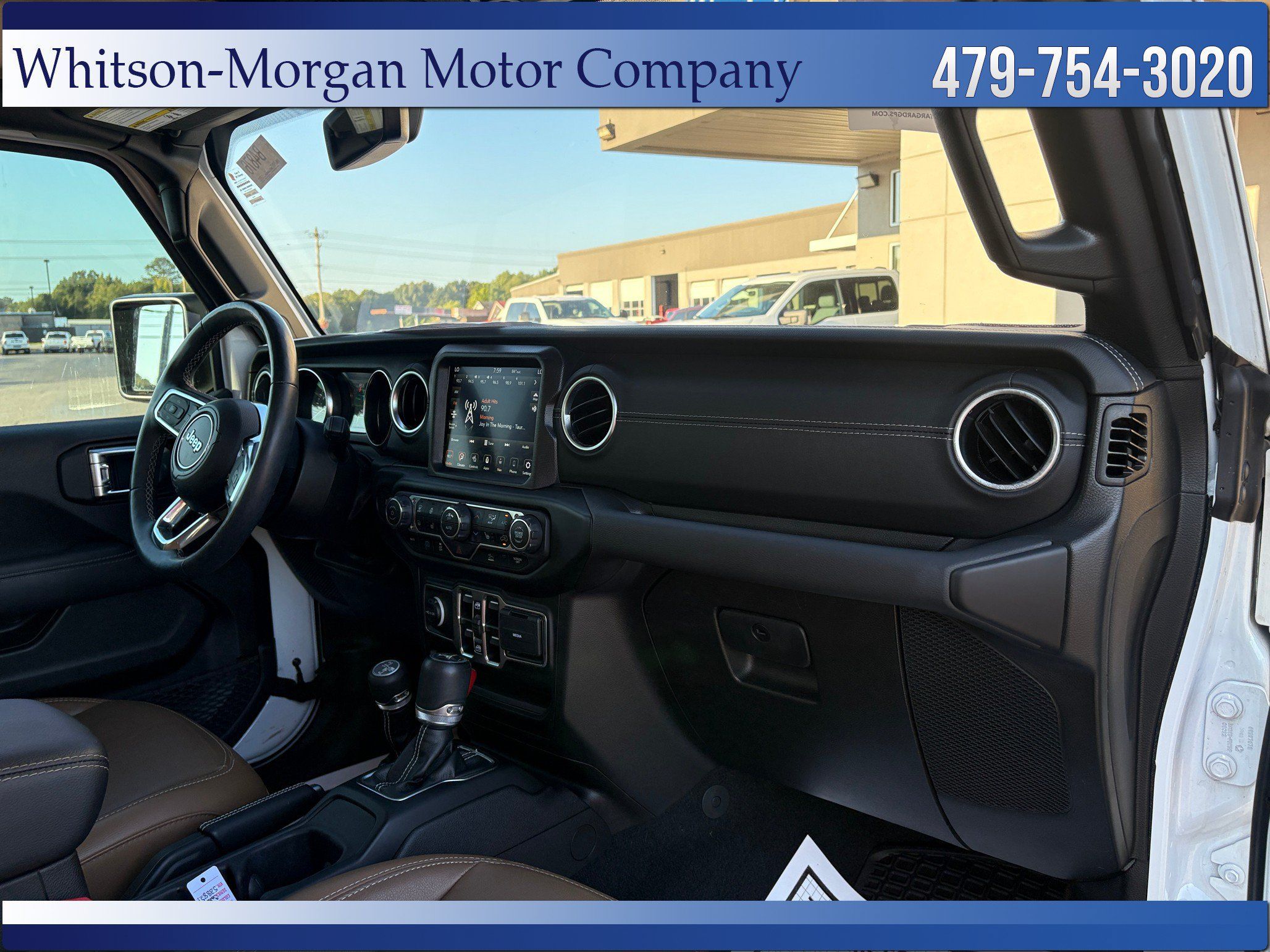 Used 2023 Jeep Wrangler Unlimited Sahara w/ Cold Weather Group AWD/4WD image 38