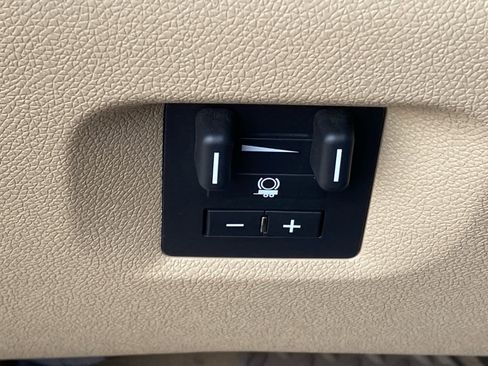 Used 2011 Chevrolet Silverado 3500 LTZ w/ LTZ Plus Package AWD/4WD image 20