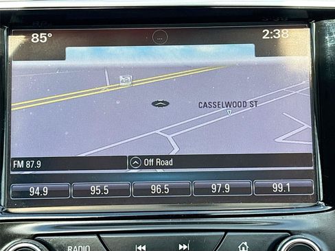 Used 2019 Buick Envision Essence FWD image 13